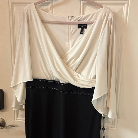 Adrianna Papell Black and Cream Long Sleeve Dress - Picture 2 of 8